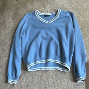 Super comfy blue and white v neck sweater!
